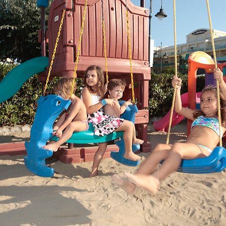 Gallia Club Hotel Cesenatico Dış mekan fotoğraf