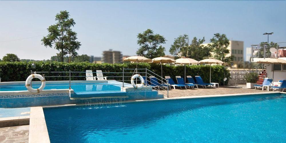 Gallia Club Hotel Cesenatico Dış mekan fotoğraf