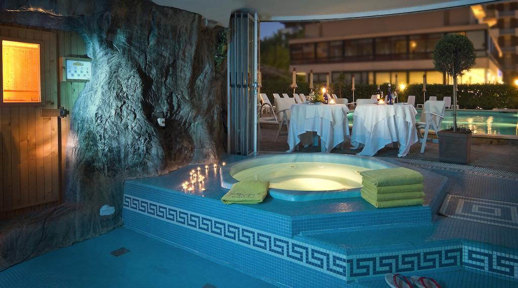 Gallia Club Hotel Cesenatico Dış mekan fotoğraf